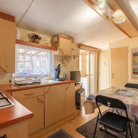 Mh 227 Les 3 Coups Aux Mathes بيت للعطل *